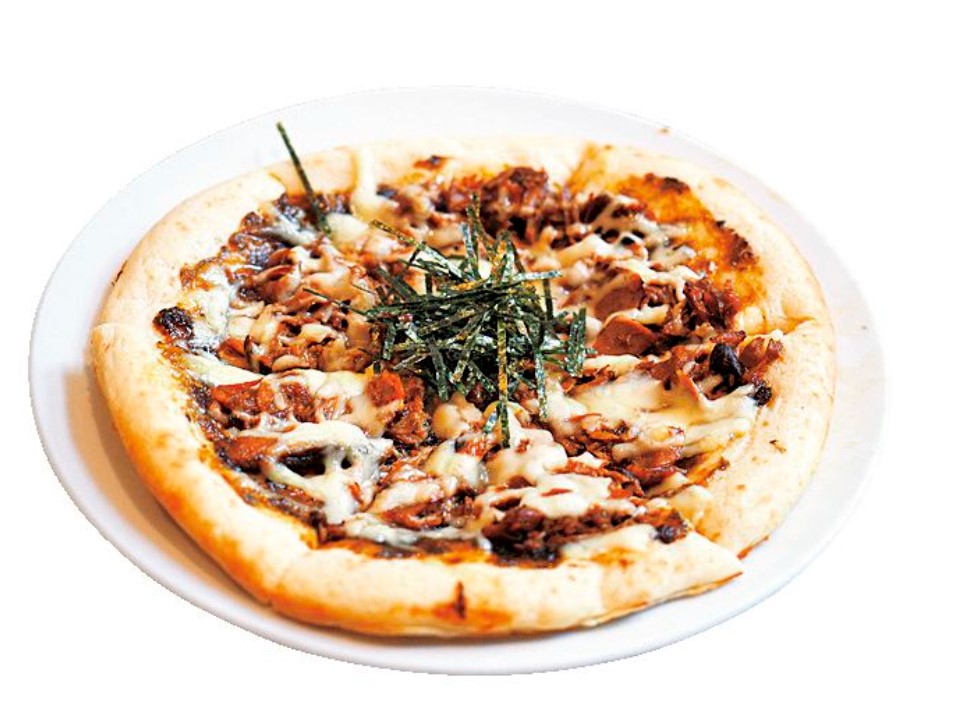 「鰹ピザ」638円