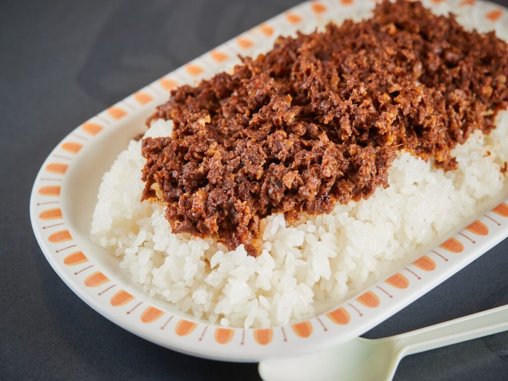 ライスの上にミートのみをのせた「タコライス」550円

