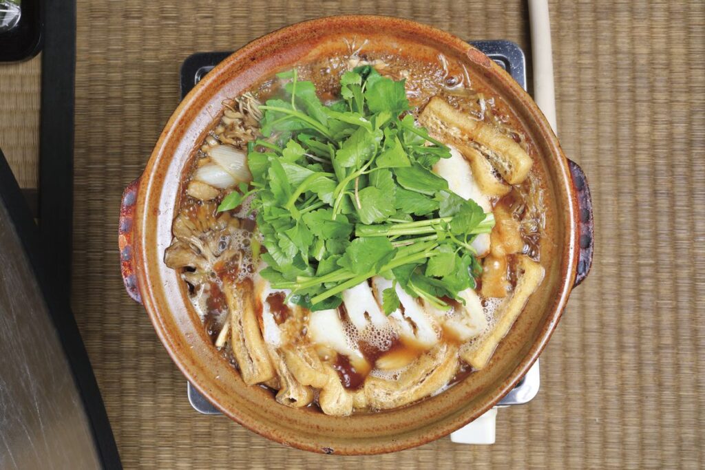 【秋田グルメ】ご当地鍋料理を楽しもう！（きりたんぽ・しょっつる・だまこ・石焼・秋田かやき）