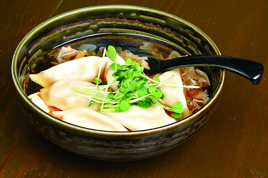 「薬膳 スープ餃子」6個638円
