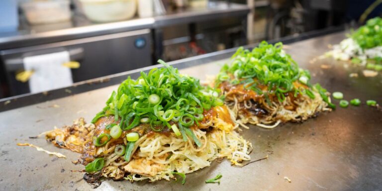 一枚一枚を丁寧に。「越田 本店」のふわっと仕上げるお好み焼に注目！
