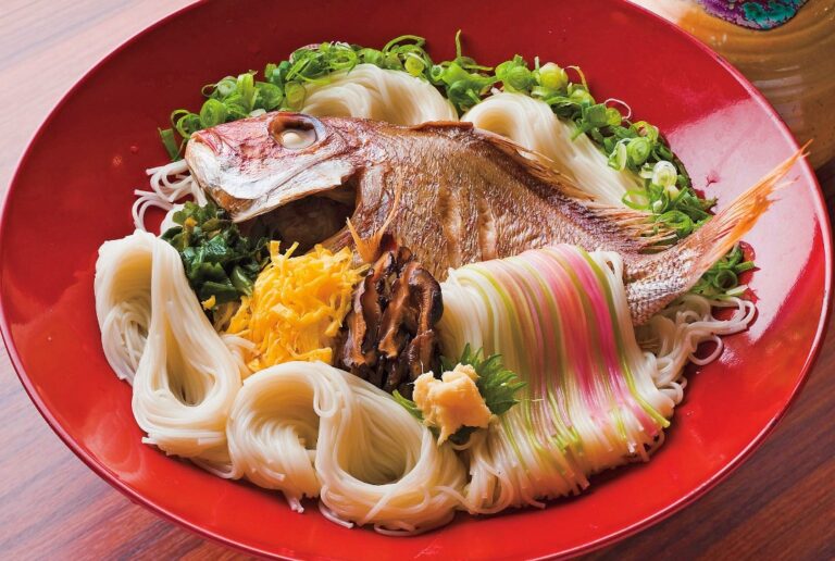 愛媛のご当地グルメ！ 鯛めし・鍋焼きうどん・ちゃんぽんまで♪