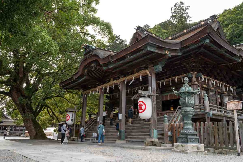 御本宮の社殿