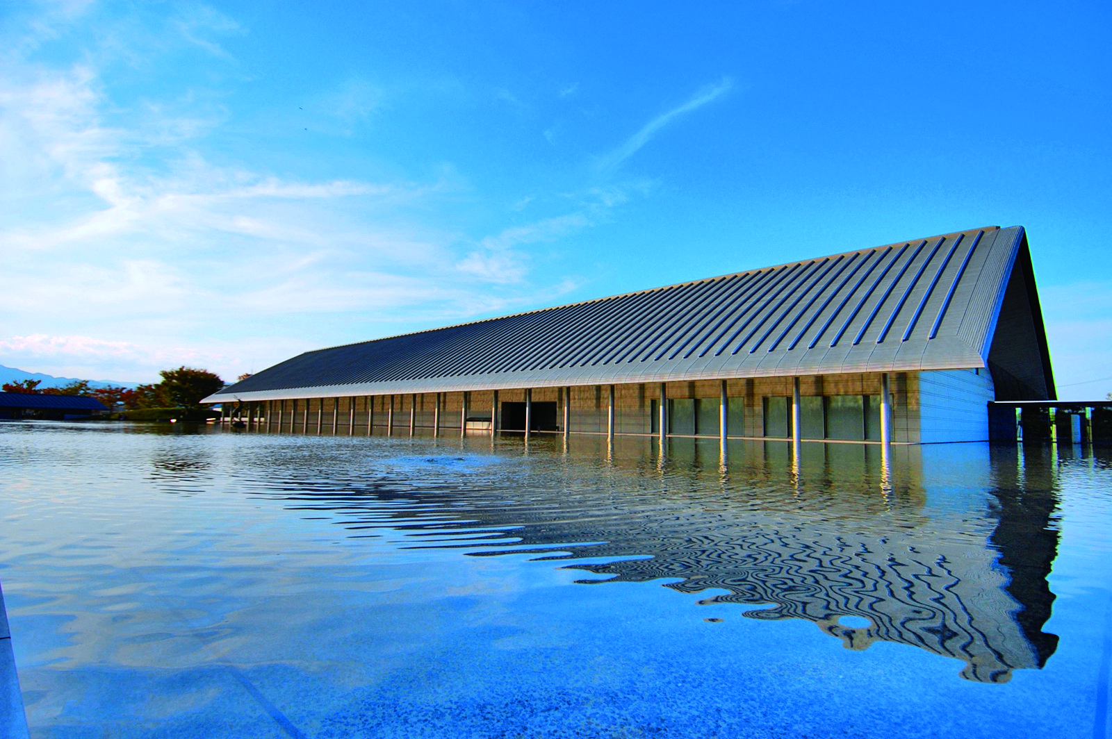 佐川美術館1