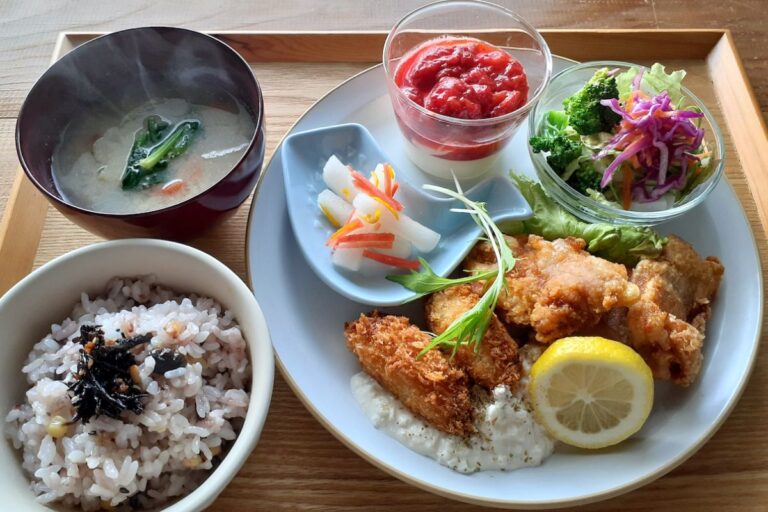 奈良･法隆寺周辺のおしゃれで美味しいランチを食べるならこの5店｜斑鳩名物竜田揚げから老舗の柿の葉ずしなど