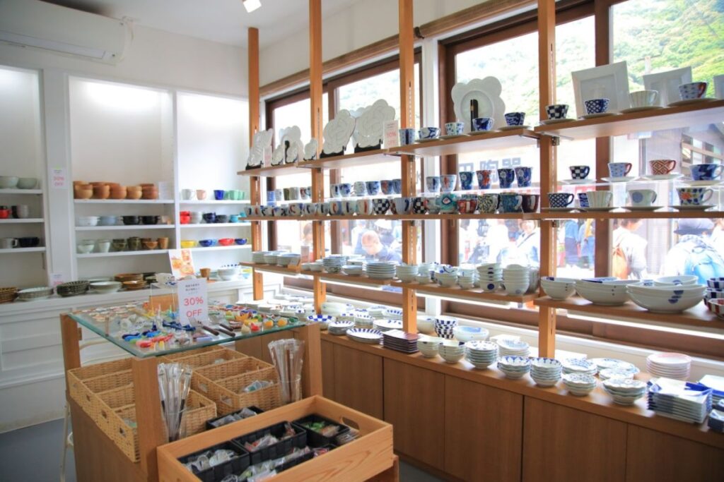 カネアオ店舗