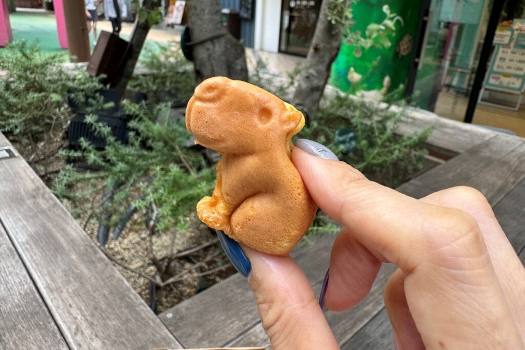 カピバラ人形焼き