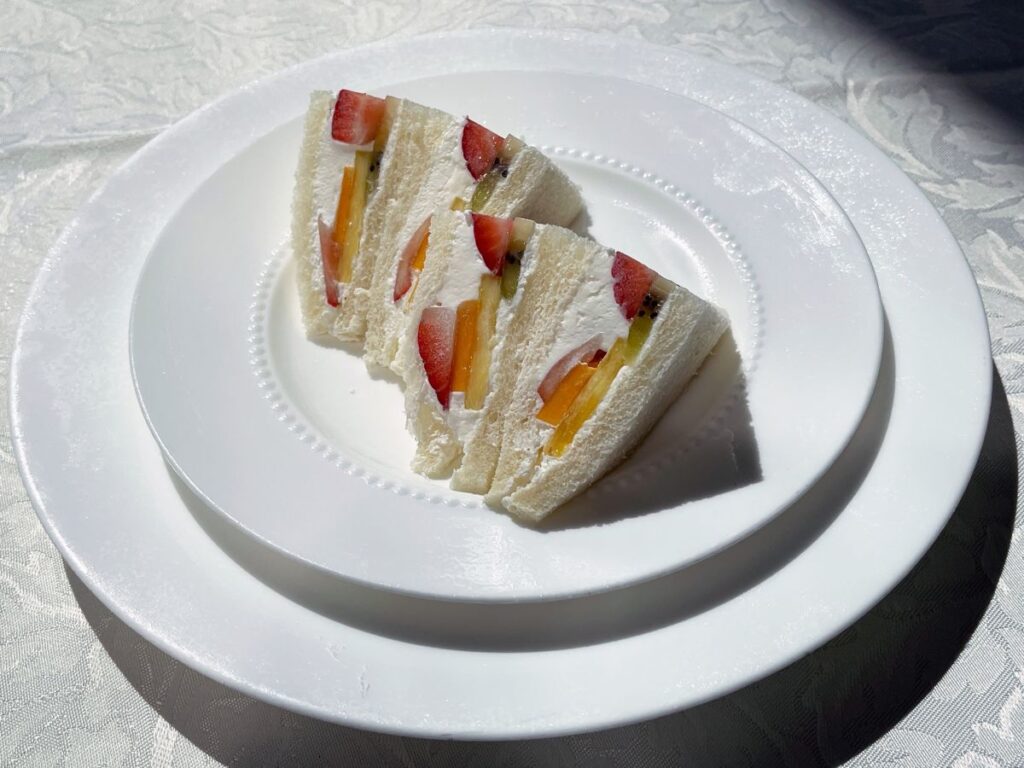 フルーツサンド