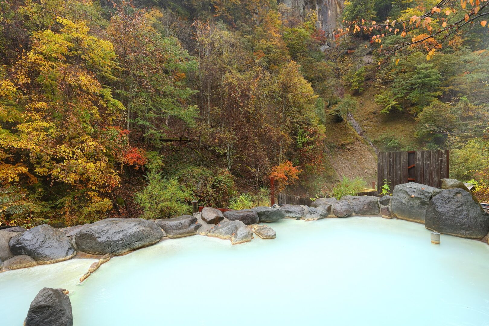 奥鬼怒温泉郷　加仁湯（かにゆ）