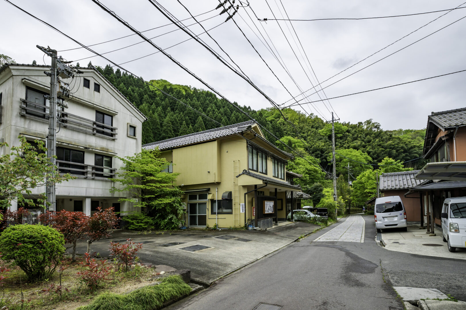 海潮温泉の町並み