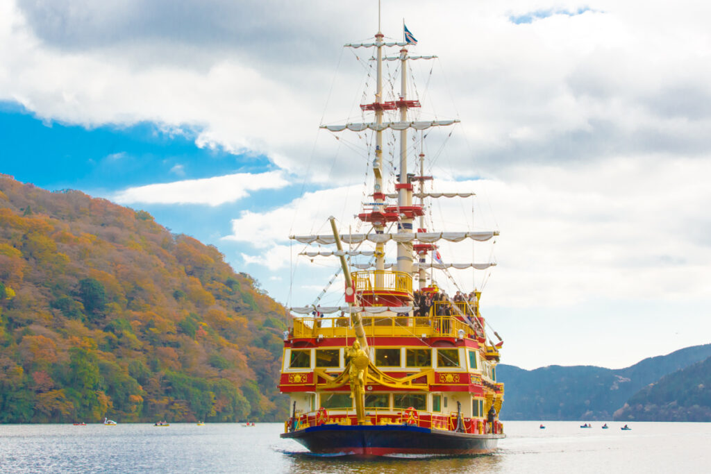 ロワイヤルⅡ号外観