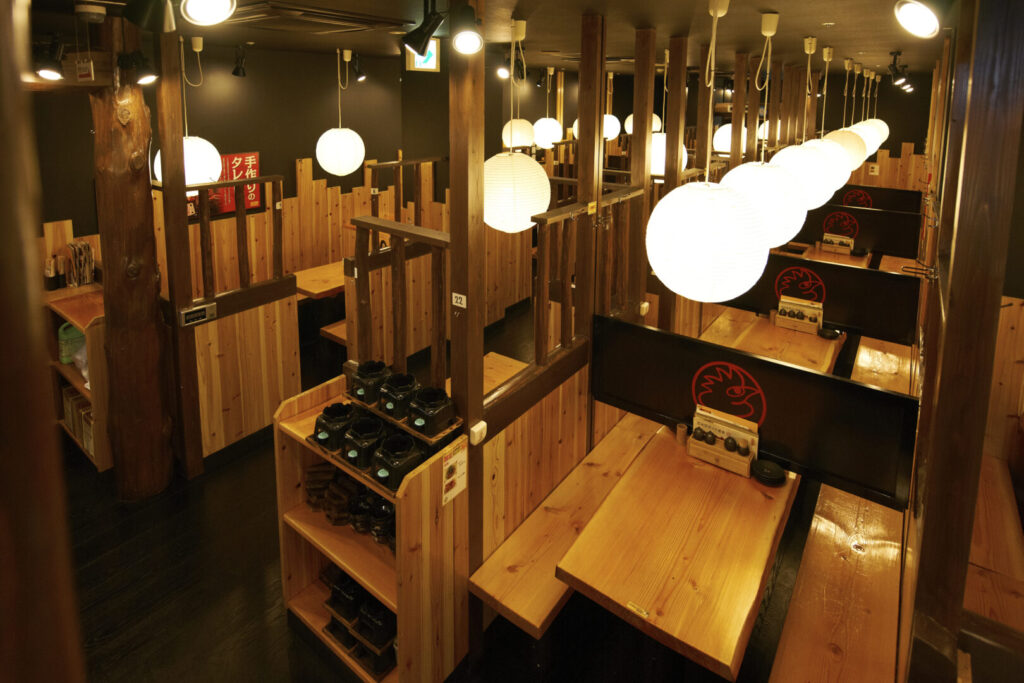 鳥貴族の店内