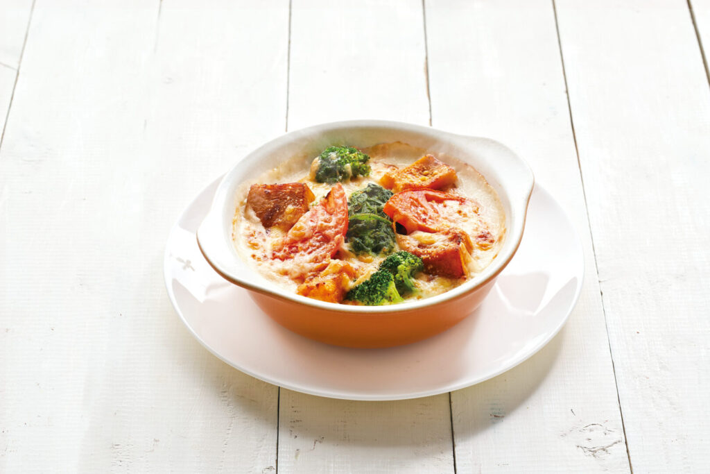 「1日分の緑黄色野菜が摂れるドリア(989円(税込))」