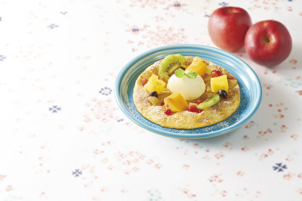 「フルゴロ焼きたてりんごパイ(769円(税込))」